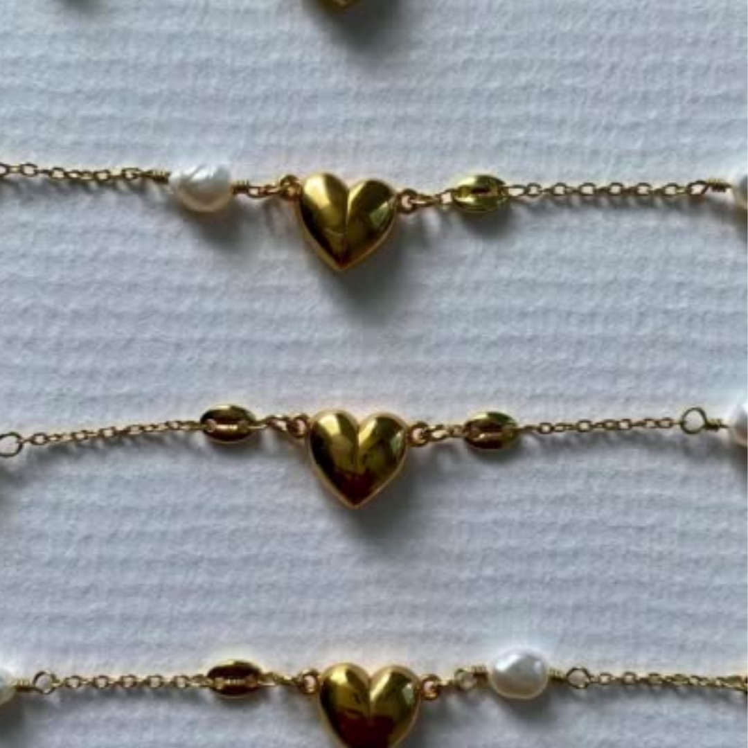Invisible String Necklace