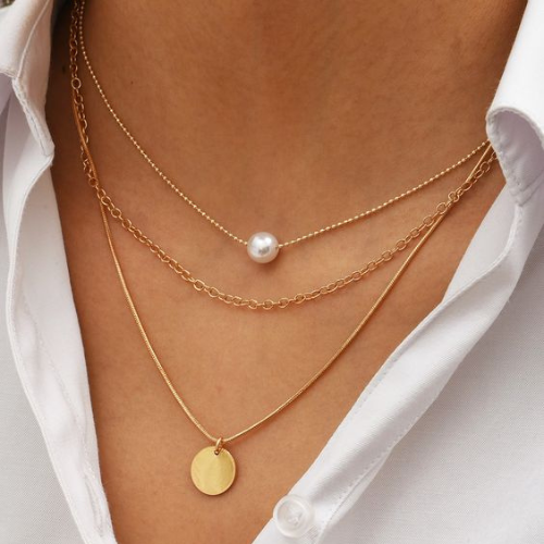 How to Layer Necklaces